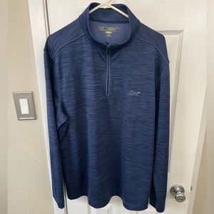 Mens Greg Norman XL 1/4 zip pullover.